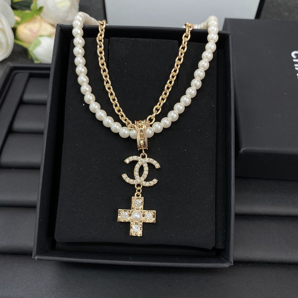 Chanel Cross Diamond Pearl Chain 18K Gold Necklace